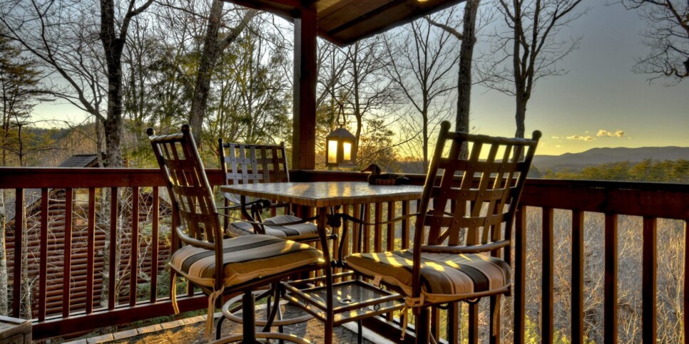 Blue Ridge Cabin - Talking Leaves - Exterior