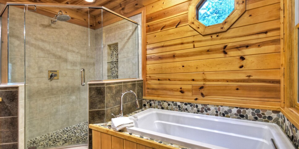 Blue Ridge - The Overlook on Fightingtown - Bathroom