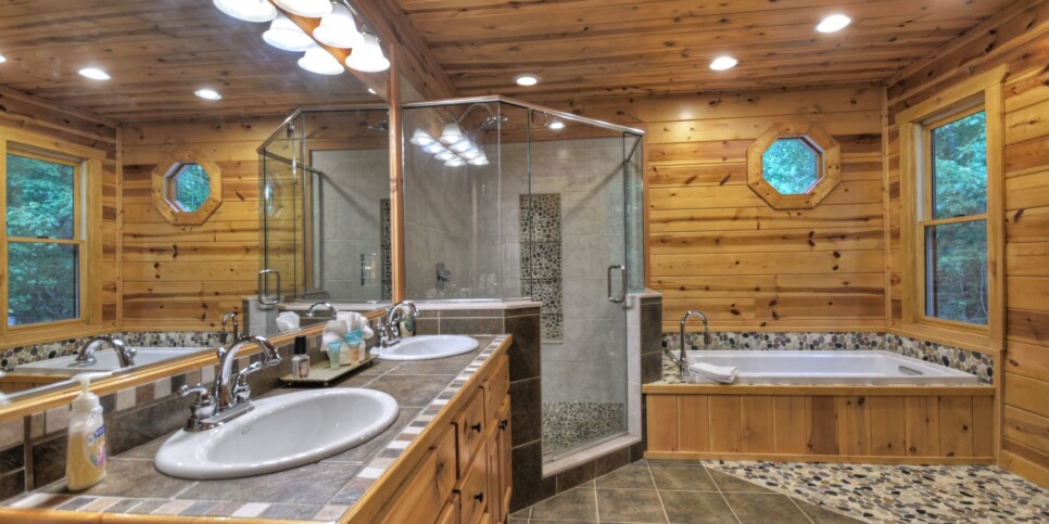 Blue Ridge - The Overlook on Fightingtown - Bathroom