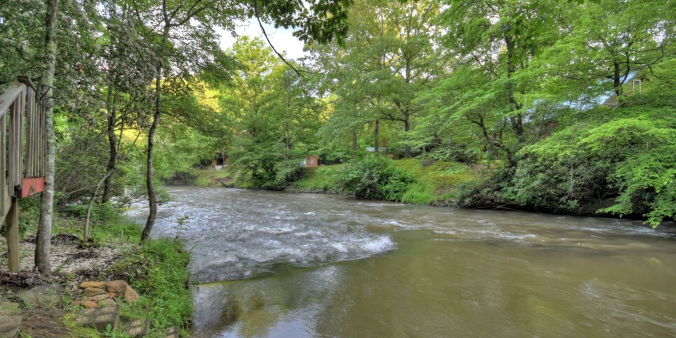 Blue Ridge - The Overlook on Fightingtown - Exterior