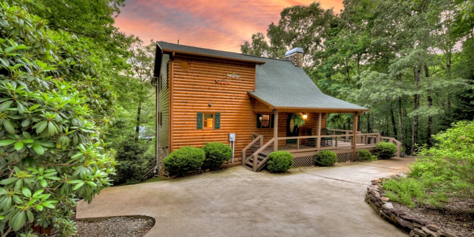Blue Ridge - The Overlook on Fightingtown - Exterior