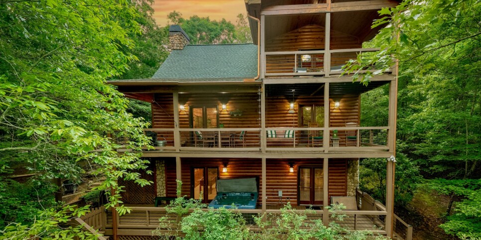 Blue Ridge - The Overlook on Fightingtown - Exterior