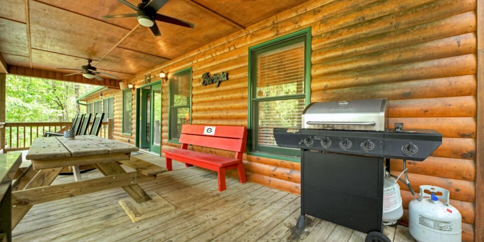 blue-ridge-cabins-the-waters-edge-exterior