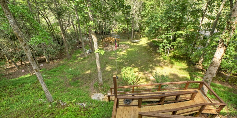 blue-ridge-cabins-the-waters-edge-exterior
