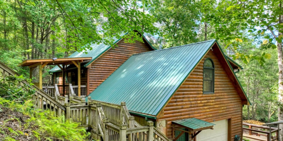 blue-ridge-cabins-the-waters-edge-exterior