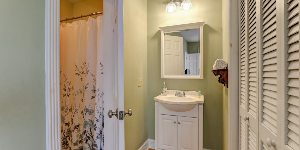 Big Canoe - Elemental Bliss - Bathroom