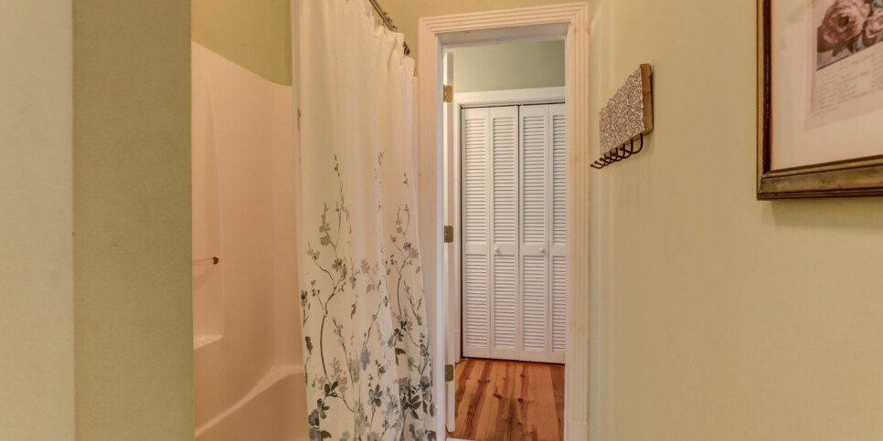 Big Canoe - Elemental Bliss - Bathroom