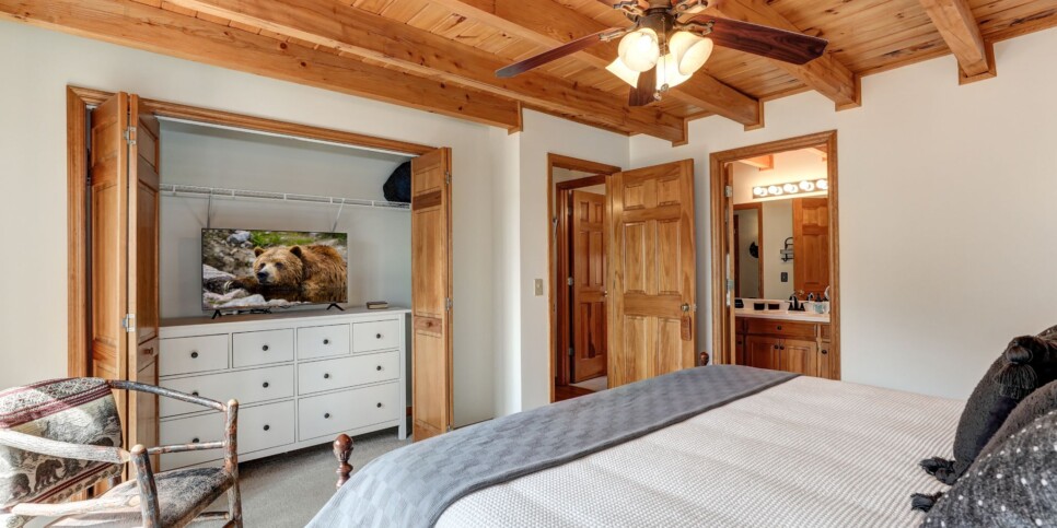 Big Canoe - Wanderer's Den - Bedroom