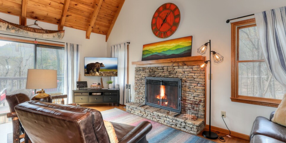 Big Canoe - Wanderer's Den - Living Room