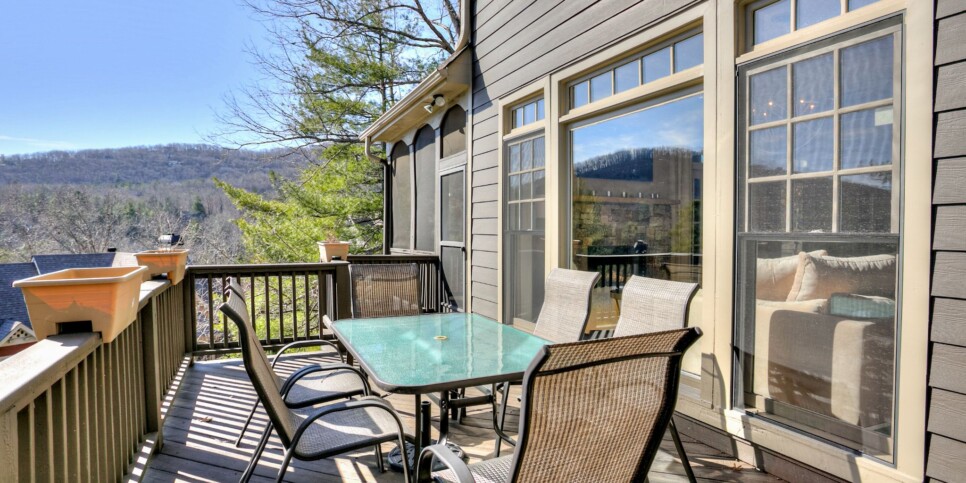 Big Canoe - Camp Paws - Exterior