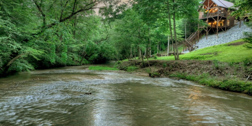 Blue Ridge Cabin - Your Happy Place - Exterior