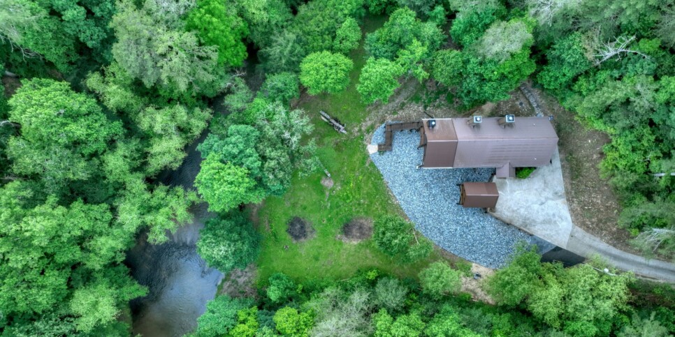 Blue Ridge Cabin - Your Happy Place - Exterior