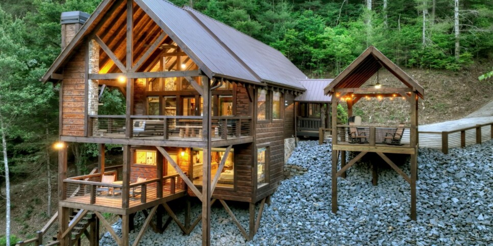 Blue Ridge Cabin - Your Happy Place - Exterior