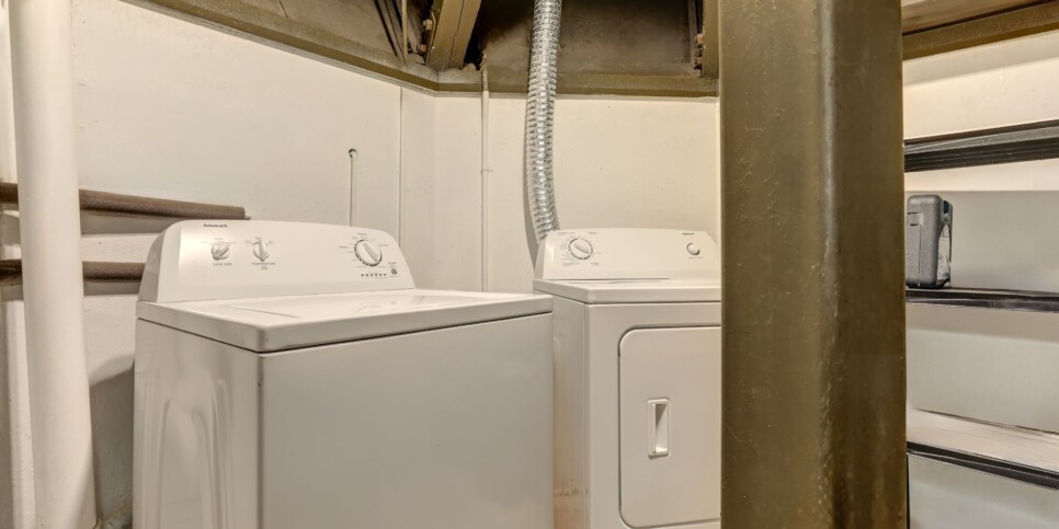 Big Canoe - Treetopper Hideaway - Laundry Room