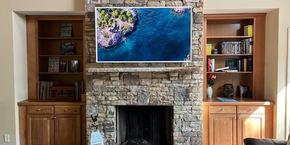 Big Canoe - The Wolf Den - Living Room