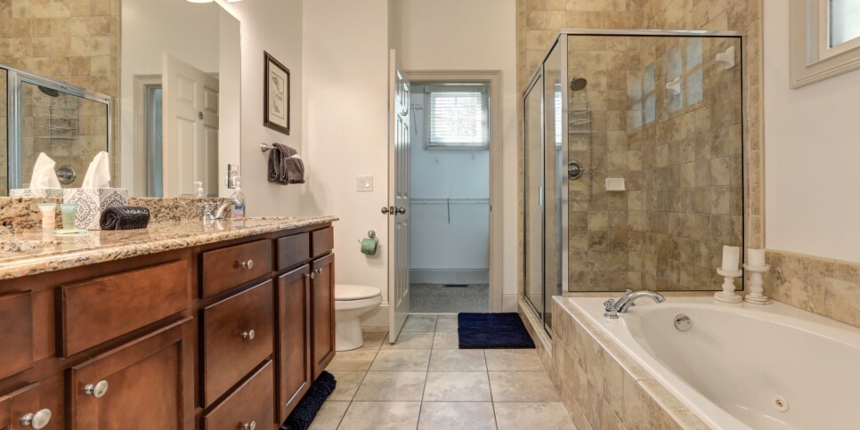 Big Canoe Rental - Laurel Summit - Bathroom