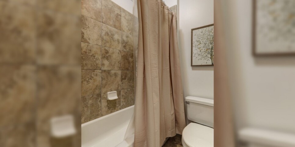 Big Canoe Rental - Laurel Summit - Bathroom