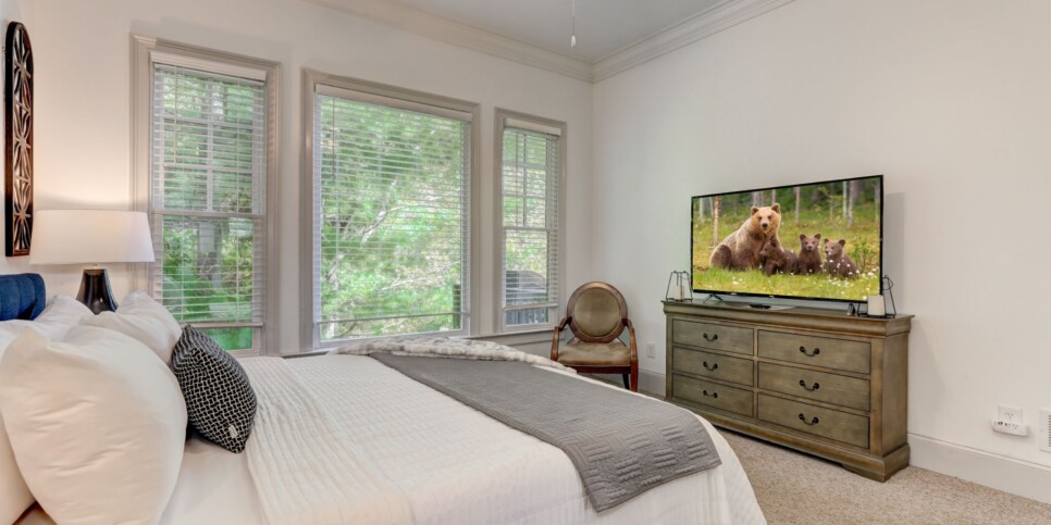 Big Canoe Rental - Laurel Summit - Bedroom