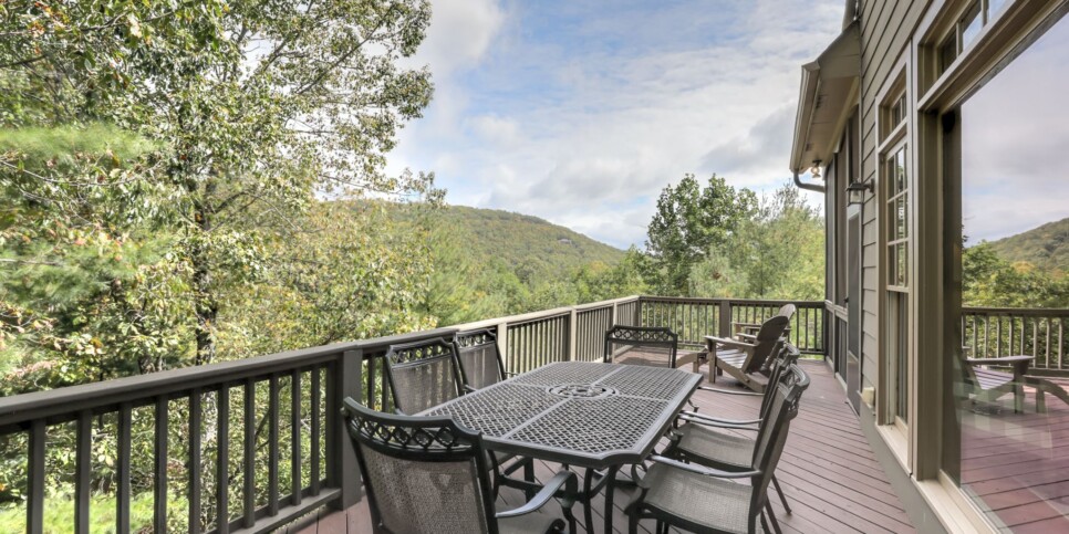 Big Canoe Rental - Laurel Summit - Exterior