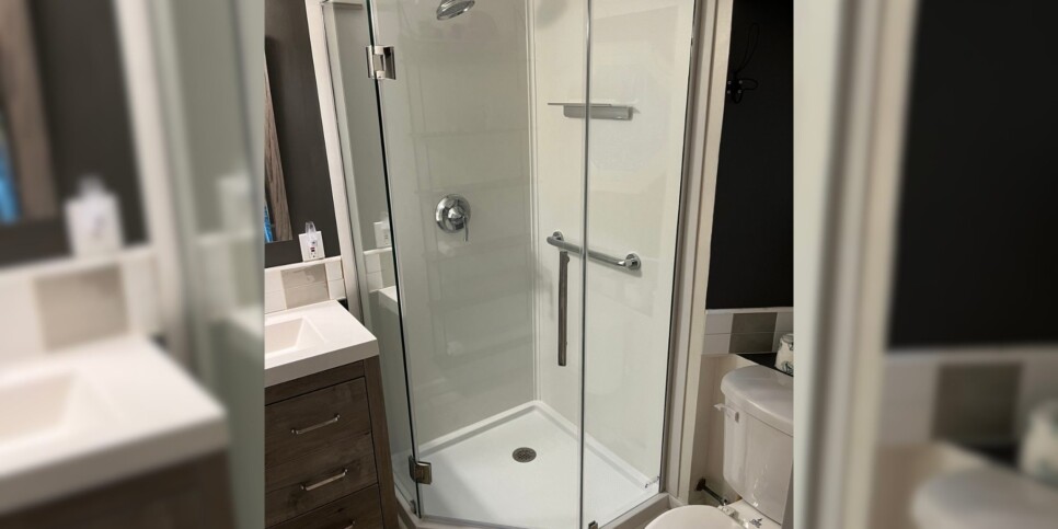 Big Canoe Rental - Treetopper Hideaway - Bathroom