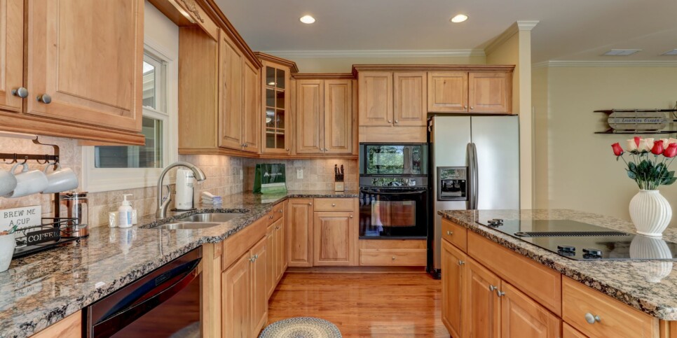 Big Canoe - The Wolf Den - Kitchen