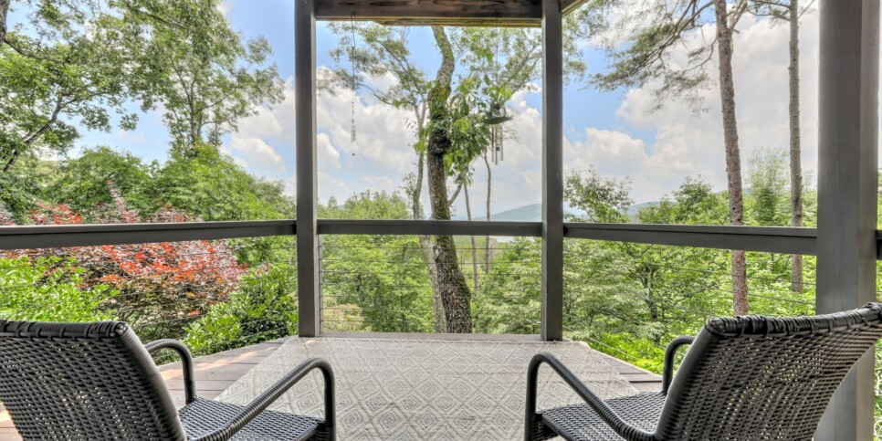 Big Canoe - Falken Haus - Exterior
