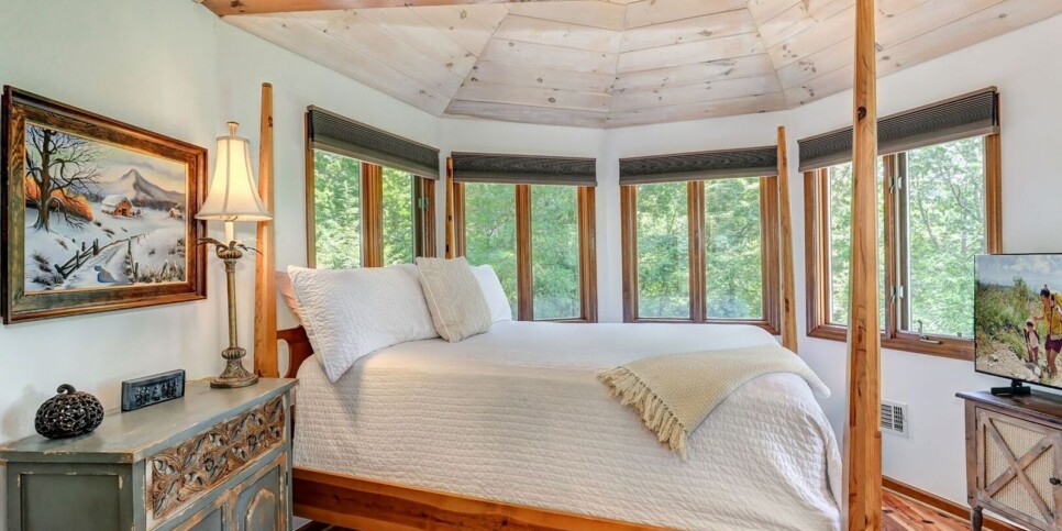 Big Canoe - Falken Haus - Bedroom