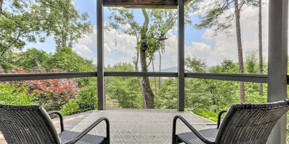 Big Canoe - Falken Haus - Exterior