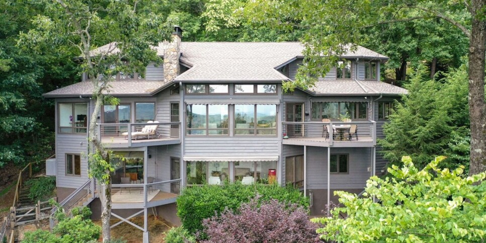 Big Canoe - Falken Haus - Exterior