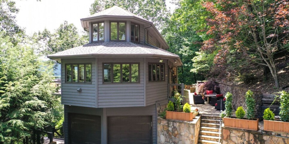 Big Canoe - Falken Haus - Exterior