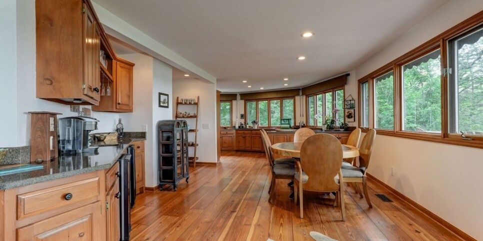 Big Canoe - Falken Haus - Kitchen