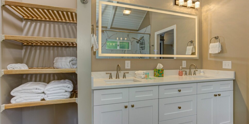 Big Canoe Villa On 9 Bathroom