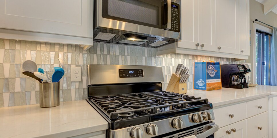 Big Canoe Villa On 9 Kitchen