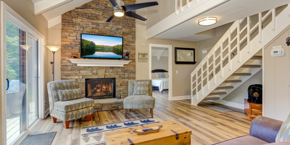 Big Canoe Villa On 9 Living Room