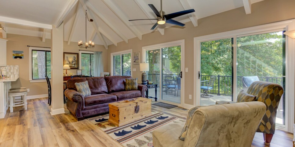 Big Canoe Villa On 9 Living Room