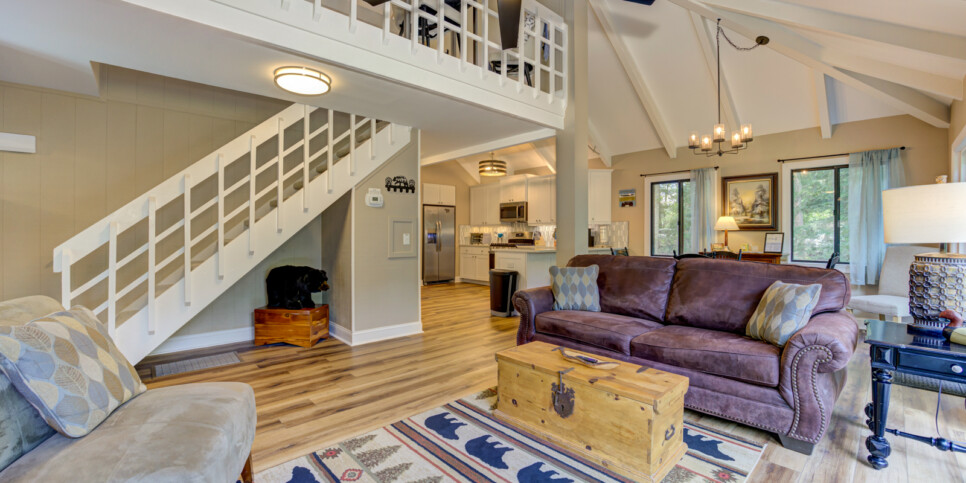 Big Canoe Villa On 9 Living Room