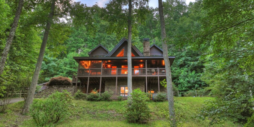 Blue Ridge Cabin - Blueberry Hill - Exterior
