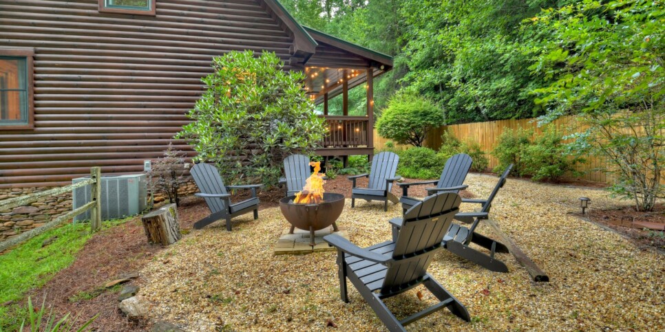 Blue Ridge Cabin - Blueberry Hill - Exterior