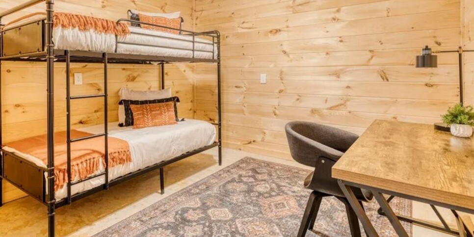 Blue Ridge - Blueberry Hill - Bedroom