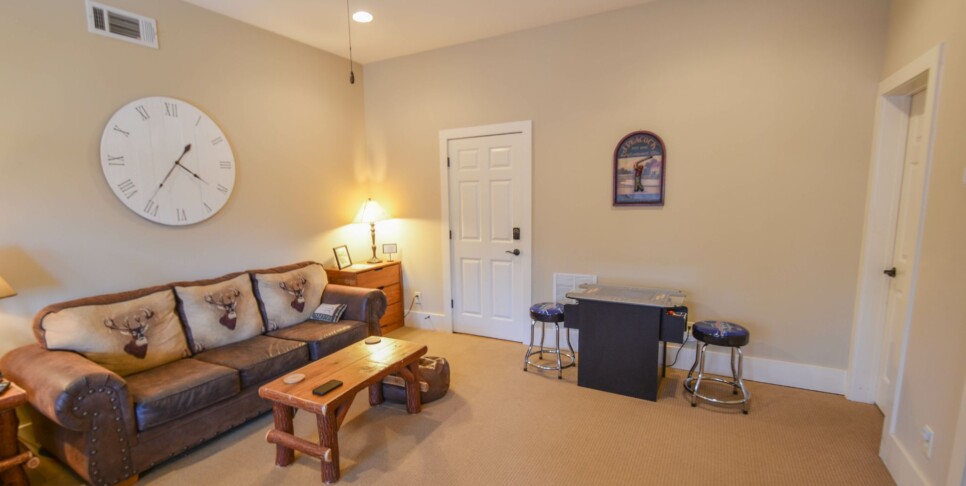 Big Canoe Rental - Stars Align Cottage - Rec Room