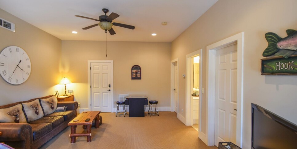 Big Canoe Rental - Stars Align Cottage - Rec Room