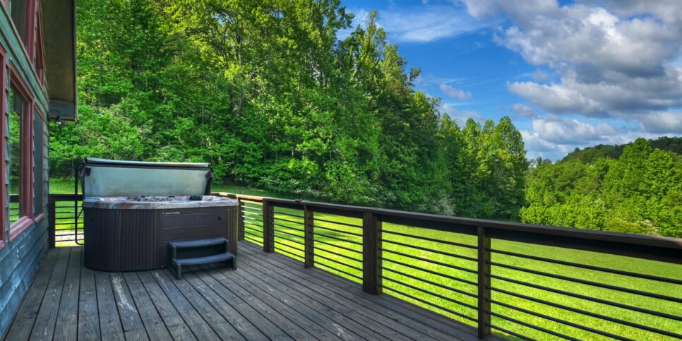 blue ridge carters cozy cabin exterior