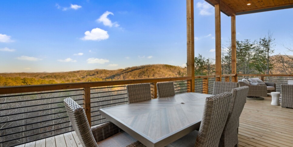 Blue Ridge - Quiet Time - Exterior