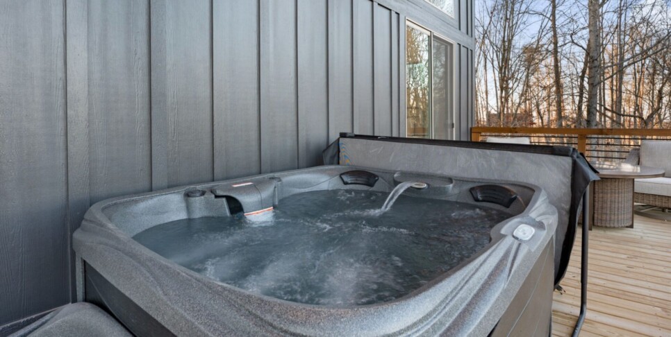 Blue Ridge - Quiet Time - Exterior