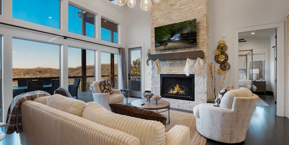 Blue Ridge - Quiet Time - Living Room