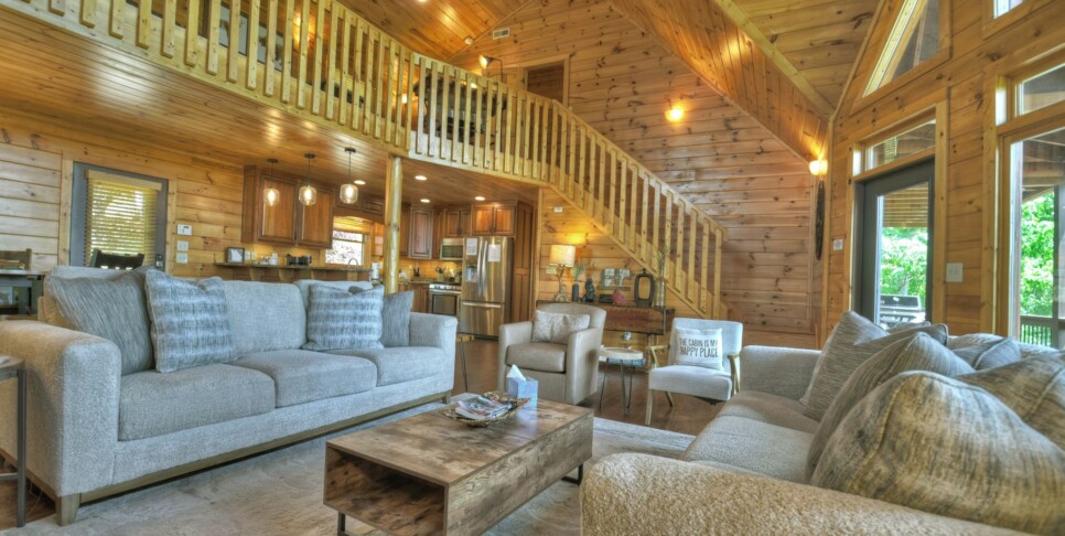 Blue Ridge - Sunrise Vista Lodge - Living Room