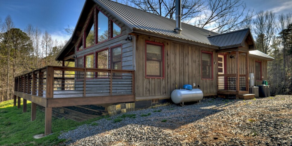 Blue Ridge - Cabin Rental - Carters Cozy Cabin - Exterior