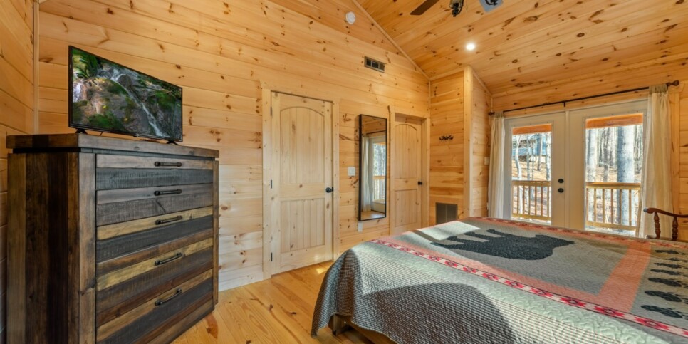 Ellijay - Bucks Bear Lodge - Bedroom