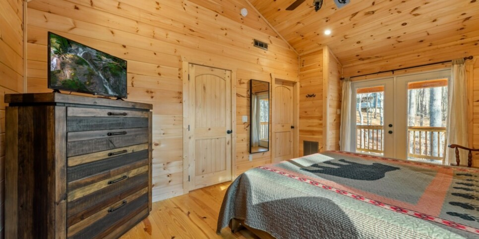 Ellijay - Bucks Bear Lodge - Bedroom