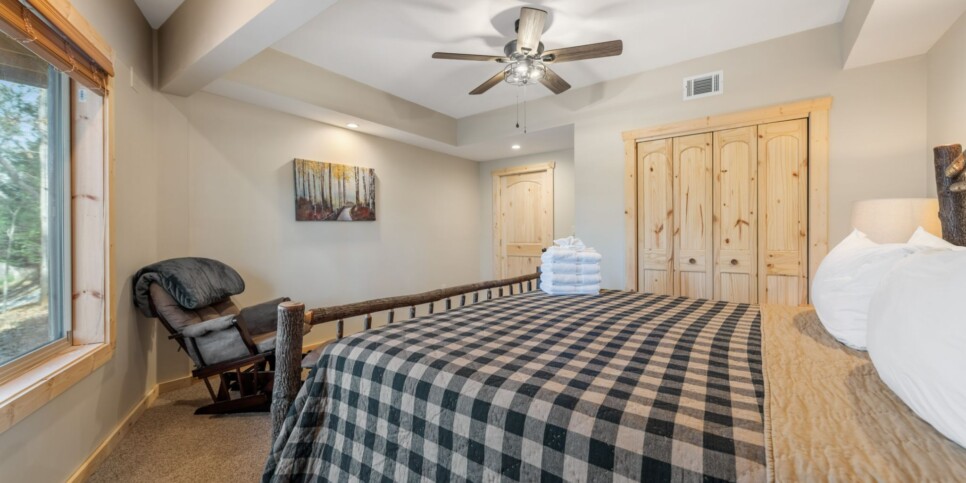 Ellijay - Bucks Bear Lodge - Bedroom